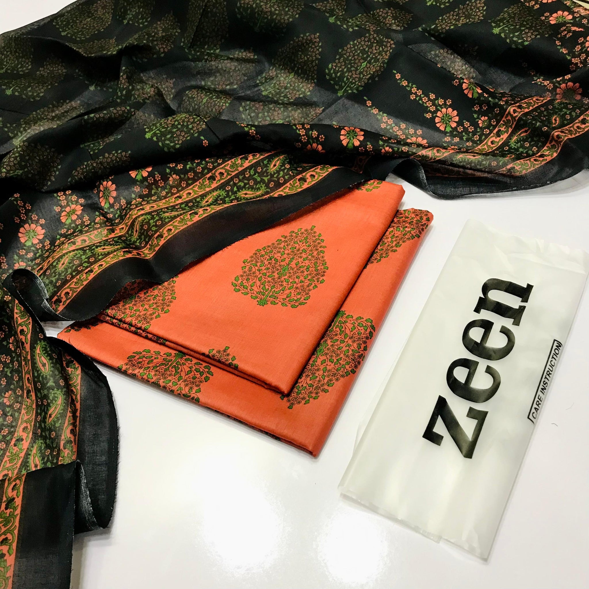 ZEEN DIGTIAL PRINT LAWN ORGINAL 3PC  ZN#012